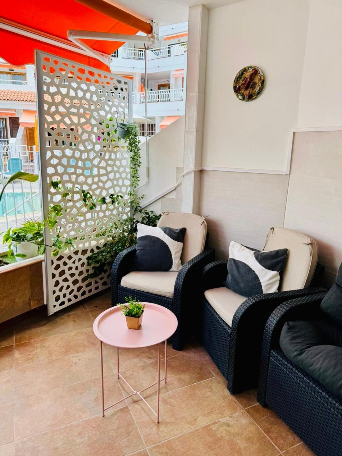 Apartment With Terrace And Pool, Los Cristianos Los Cristianos (Tenerife) Exterior photo